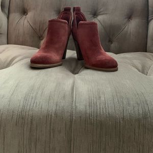 Vince Camuto bootie